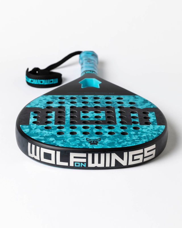 Pala de pádel WOW Turquoise Shadow - Full Carbon 12K – WOLF ON WINGS